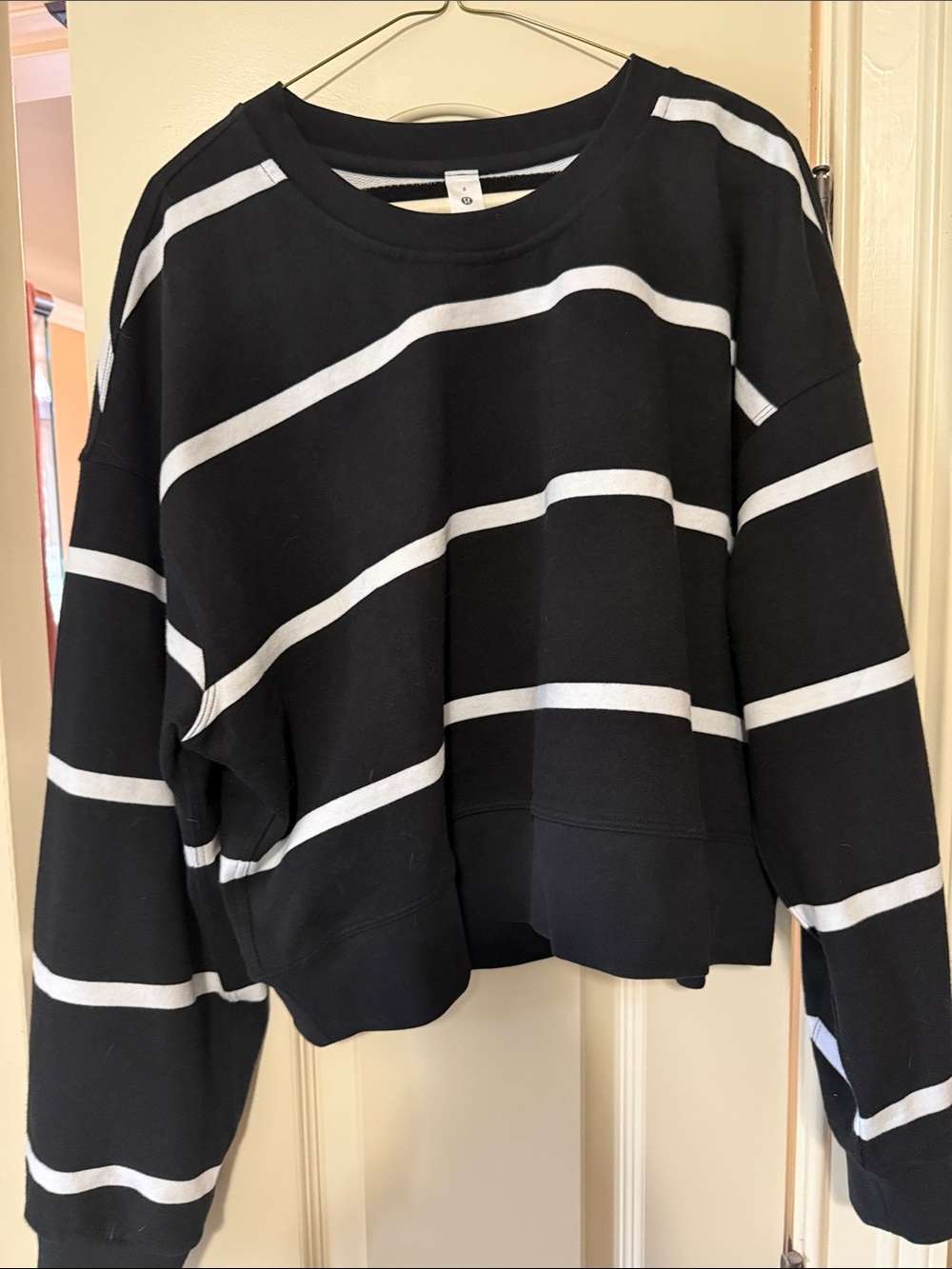 Lululemon Sweat shirt